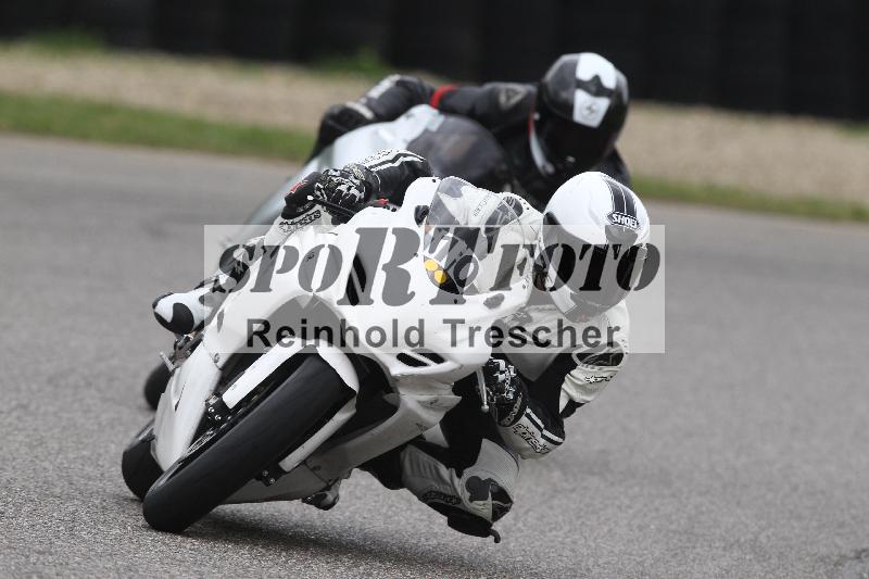 /Archiv-2025/10 23.04.2025 Cornu Master School ADR/rot-rouge/10